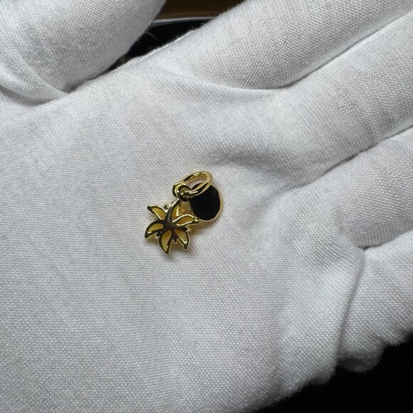 Pandora Disney Tangled Sundrop Flower Glow-in-the-dark Charm - Picture 2 of 3